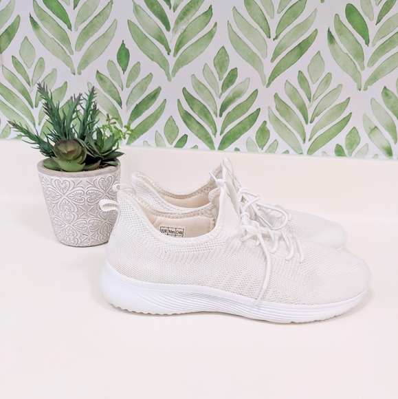 White Men\'s Knit Sneakers Laminoa 9.5-10